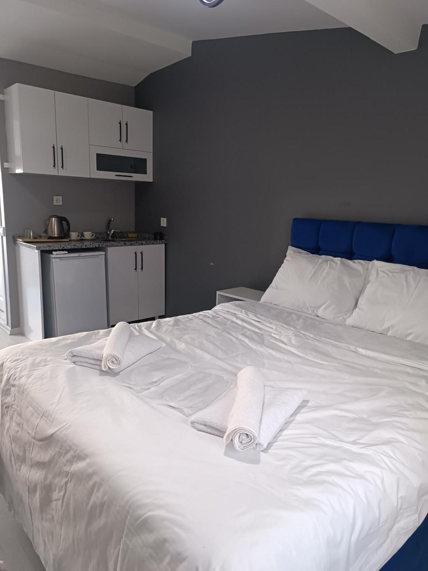 Taksim Street House Aparthotel Istanboel Buitenkant foto